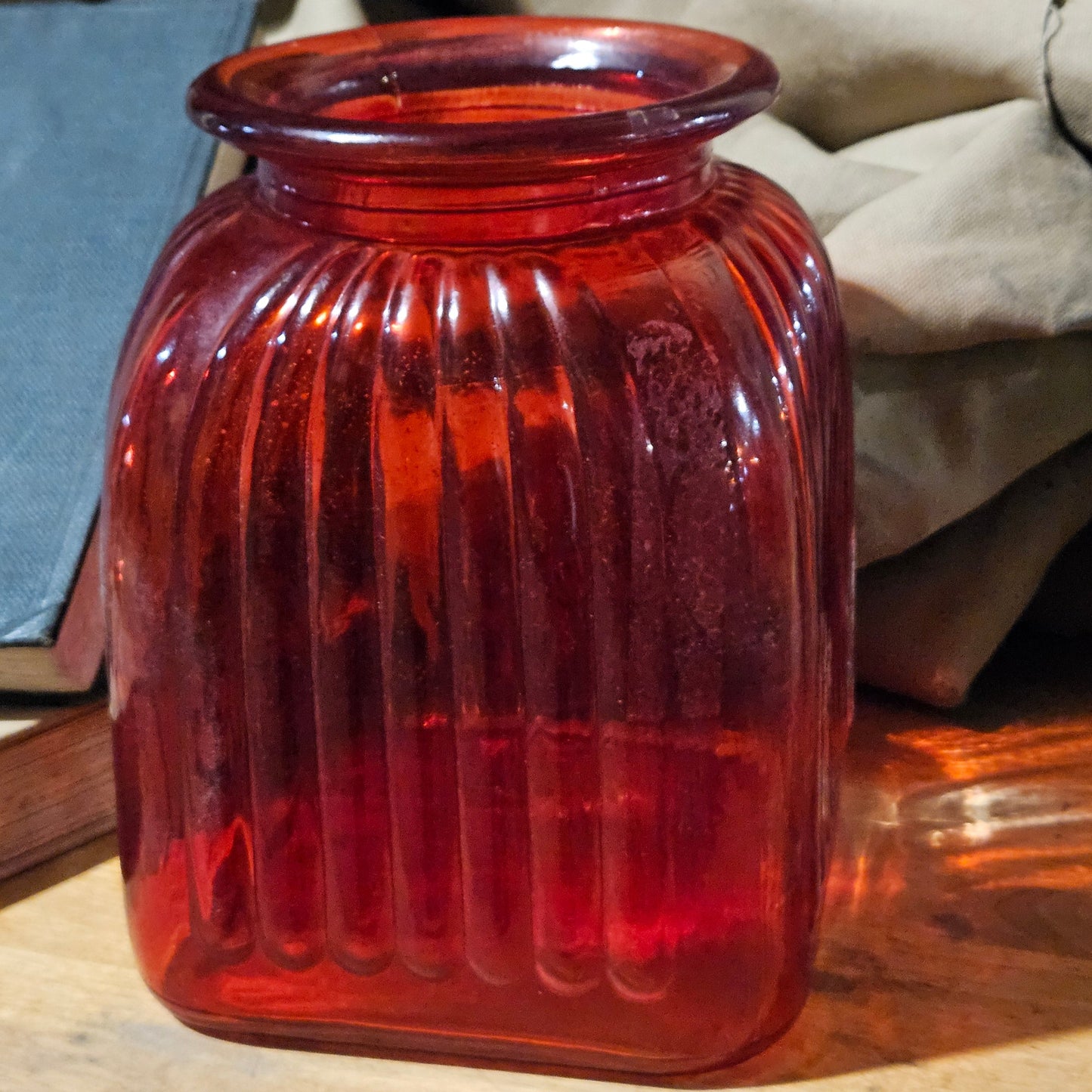 Vintage Cardinal Red Ribbed Bouquet Vase