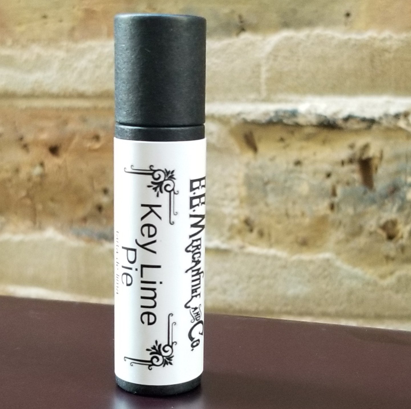 Bálsamo labial con sabor a tarta de lima