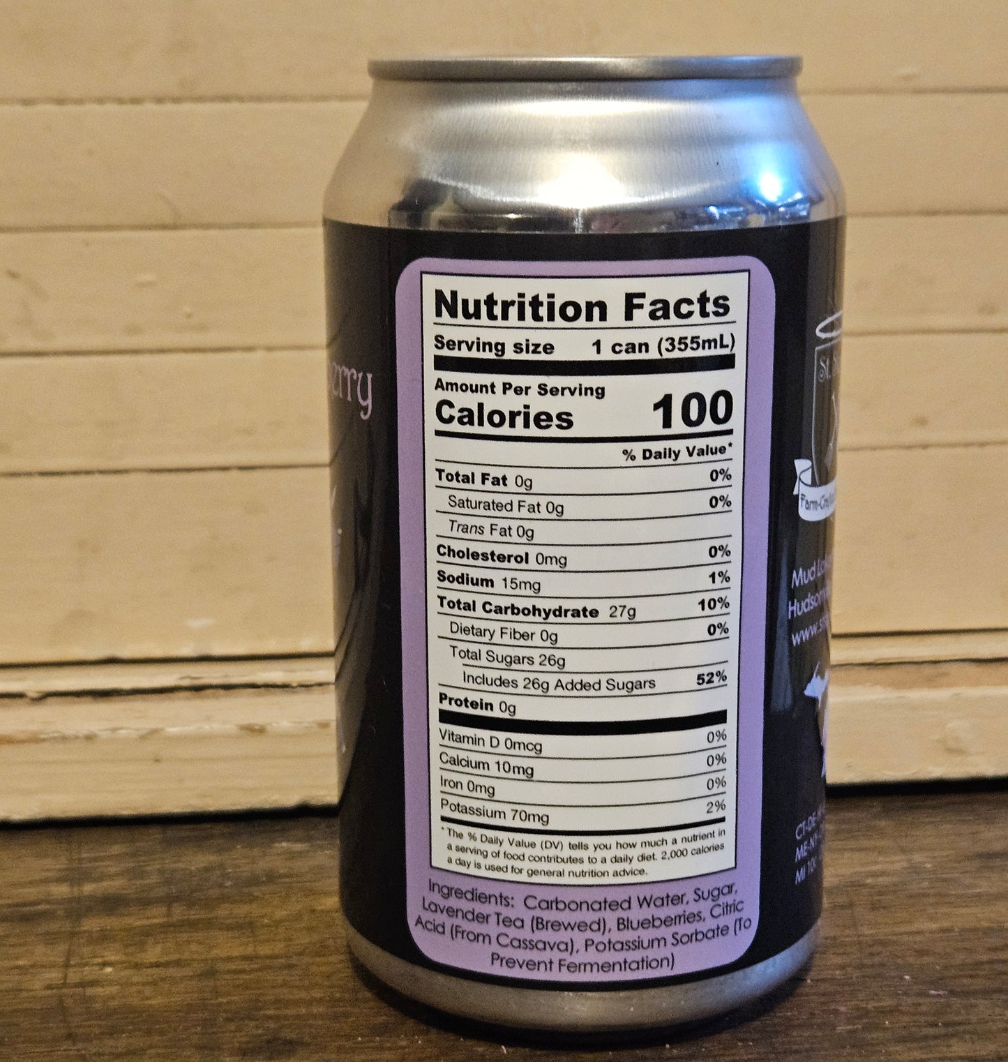Soda à la myrtille et à la lavande